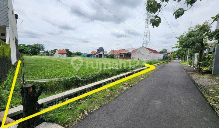 Land plot in Banyuanyar Village, Banjarsari District, Solo City, near Manahan. Land plot in Banyuanyar Village, Banjarsari District, Solo City, near Manahan.