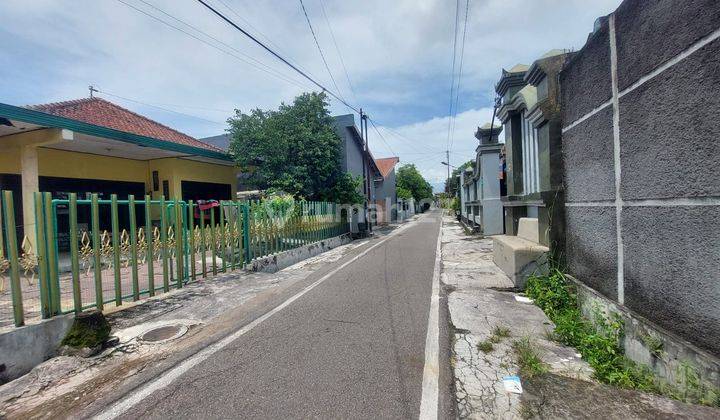 Rumah Lama Luas Nusukan Banjarsari Solo Dijual Cepat Murah 2