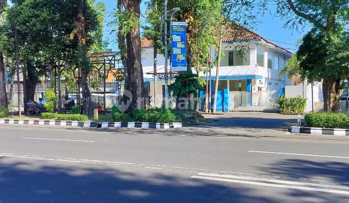 Slamet Riyadi Solo City Strategic Business Space for Quick Sale Slamet Riyadi Solo City Strategic Business Space for Quick Sale
