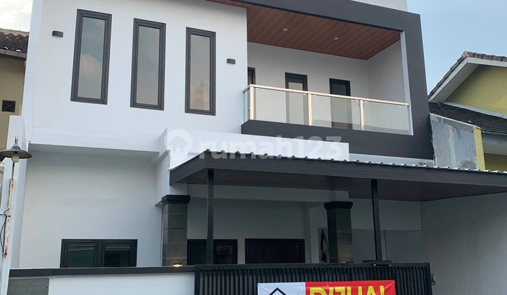 Beautiful Fajar Indah Baturan House Solo Near Manahan Ready to Occupy