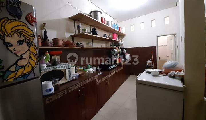 Manahan House Near Stadium for Sale Cheaply 2