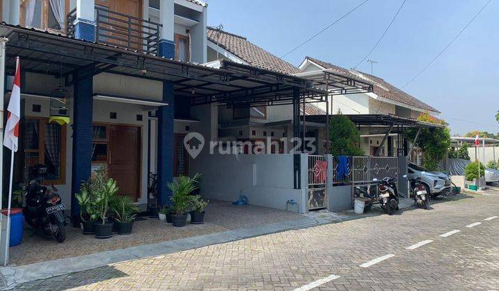 Dijual Cepat Bu  Rumah Bagus Dekat Exit Tol Colomadu Solo 2