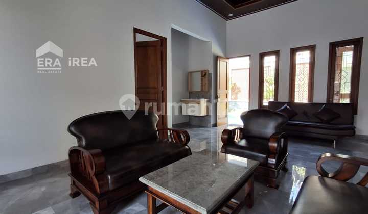 Rumah Bagus Baru Di.lengkapi dengan Kolam Renang Pribadi 2