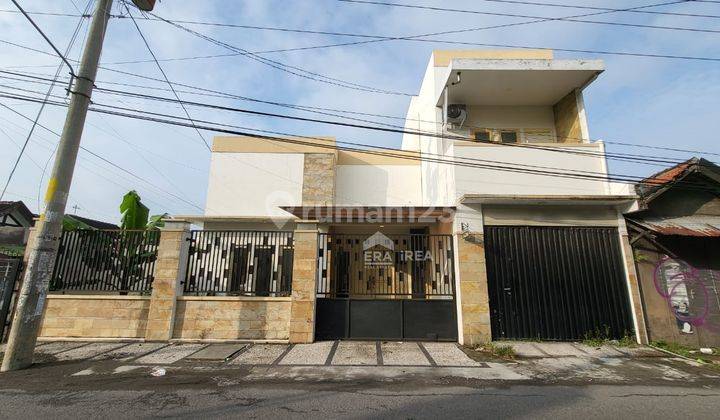 Rumah Siap Huni Solo 2 Lantai Fajar Indah Colomadu  1