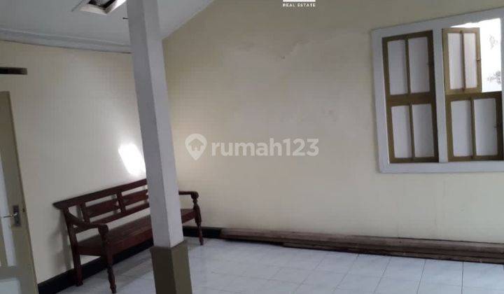 Rumah Bagus Strategis dan Terawat area Bumi  3