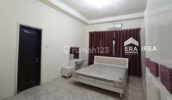 Rumah Colomadu 2 lantai Seni Furnised strategis 2 menit SMA Al Abidin 2