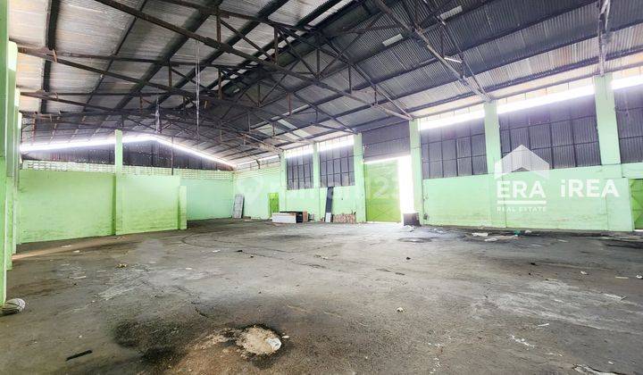 Gudang Siap Pakai di Jalan Ir Sutami Solo 5