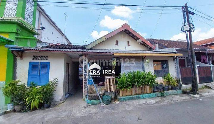 Rumah  Hunian dalam Kota Adem dekat Stasiun Purwosari 1