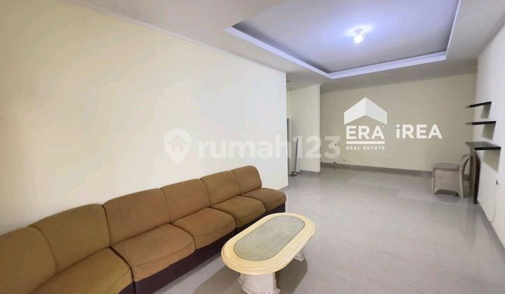 Rental House ******** Semi Furnished