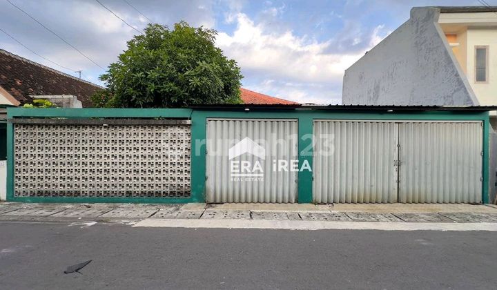 House Ready to Occupancy Strategic Location