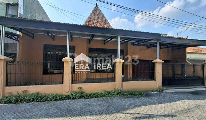 Rumah Sia Huni Lokasi Dekat Kampus