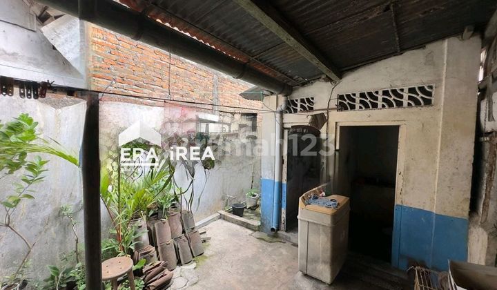 Strategic Central Business District Near Malioboro