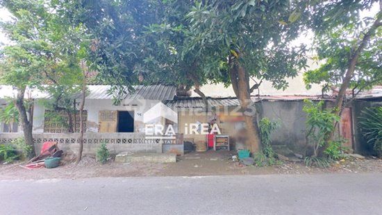 Rumah Siap Huni Strategis Pinggir Jalan Rumah Siap Huni Strategis Pinggir Jalan
