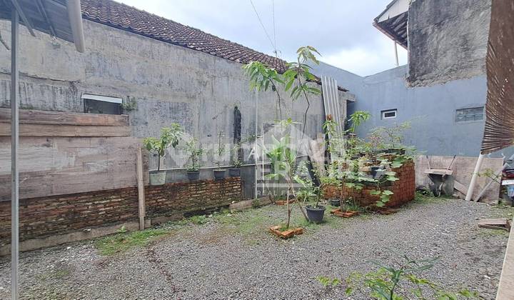 Rumah Kost ******** Stadion Maguwoharjo Rumah Kost ******** Stadion Maguwoharjo