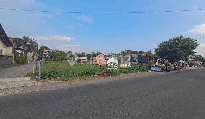 Tanah Pekarangan Lokasi.strategis.dekat.stadion Tanah Pekarangan Lokasi.strategis.dekat.stadion