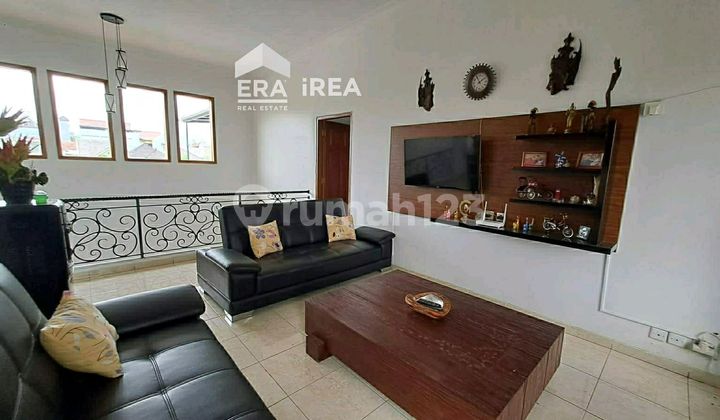 Eumah Bagus Di.lengkapi Dengan Kolan Renang Eumah Bagus Di.lengkapi Dengan Kolan Renang