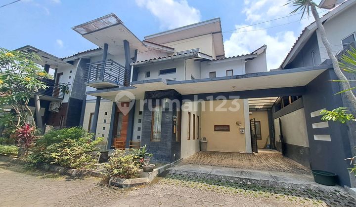 Good House Fully Furnished Ready to Occupy Near UGM