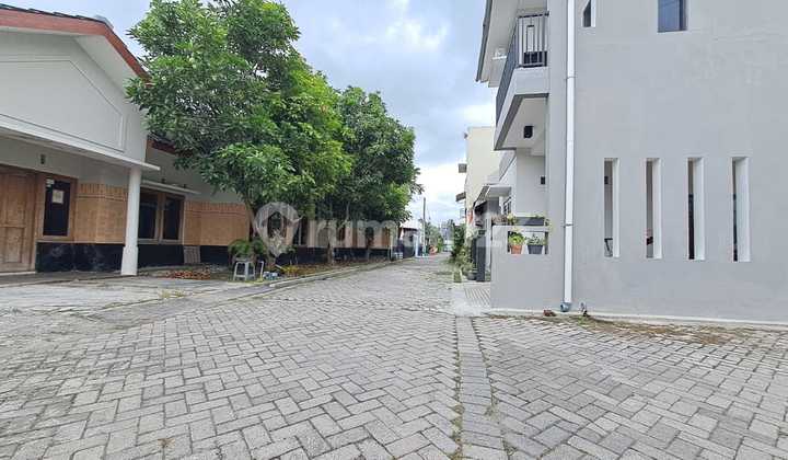 Ready-to-Live House. Near Uad Campus. 2