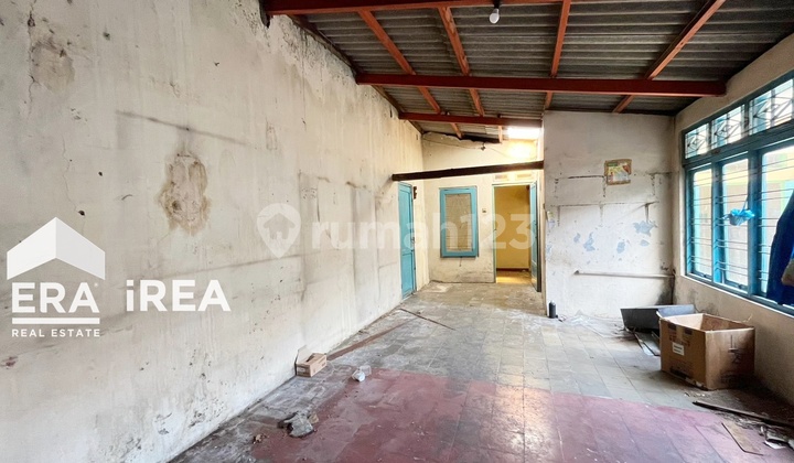 Commercial Space Strategic Location.******** Commercial Space Strategic Location.********