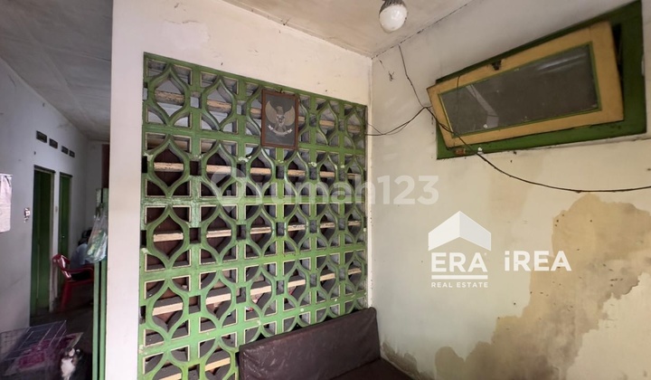 Strategic Central Business District Near Malioboro