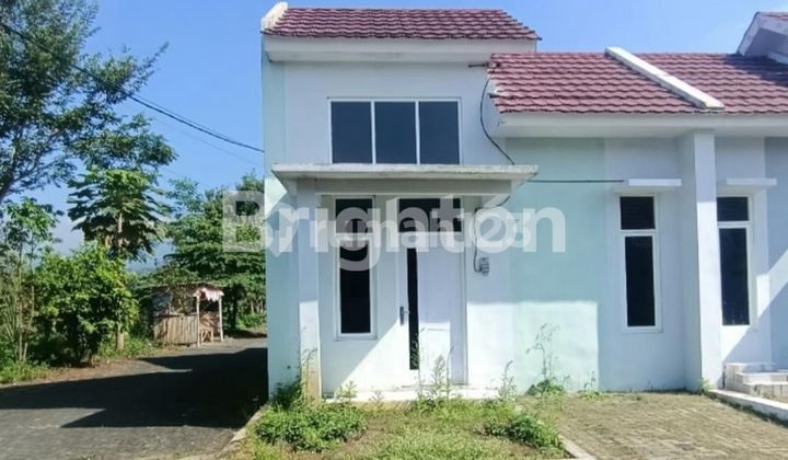 RUMAH BARU MURAH 200 JT AN DALAM CLUSTER AREA WAGIR MALANG 1