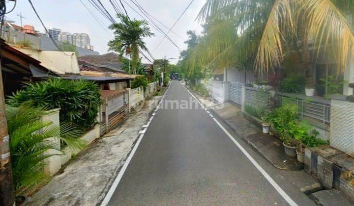 Rumah 2Lt, Hadap Utara, Semi Furnished, Area Cempaka Putih Tengah 2