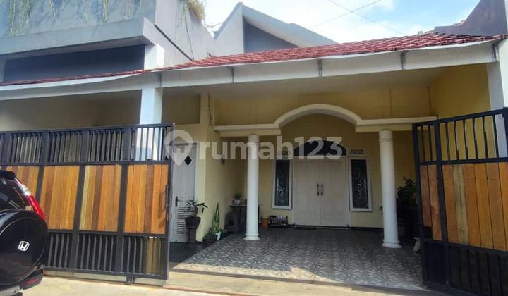 Rumah & Kost 2Lt, Hdp. Utara, Semi Furnished, Ciliwung, Belimbing Rumah & Kost 2Lt, Hdp. Utara, Semi Furnished, Ciliwung, Belimbing