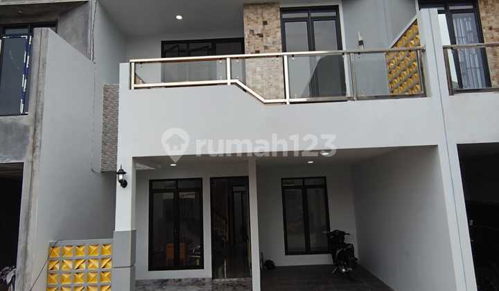 Brand New Scandinavian 2Lt, Free Biaya+Bonus, Cluster di Cinangka Brand New Scandinavian 2Lt, Free Biaya+Bonus, Cluster di Cinangka