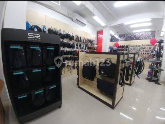 Ruko 3lt, Shm, Lebar 12, Strategis, Area Komersial Cinere Ry 6