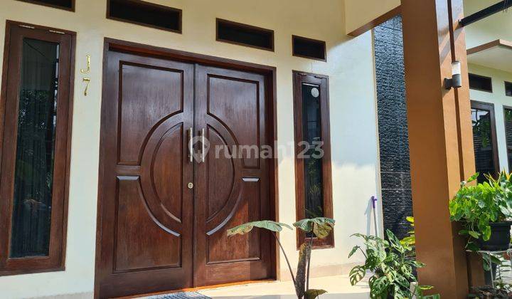 Rumah 1.5lt, Hoek, Kualitas Bagus, di Griya Bintaro Estate 1