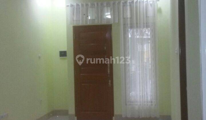 Rumah 2 Lantai, Minimalis Modern, Furnished, Dlm Cluster Meruyung 2