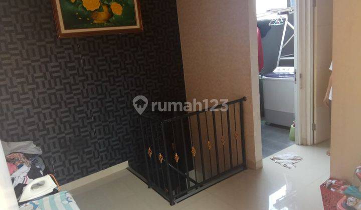 Rumah 1.5 Lantai, Semi Furnished, Dlm Cluster di Pln Raya, Gandul 2