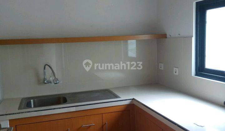 Rumah 3 Lt Dgn Rooftop, Nyaman Dan Strategis, Townhouse di Bangka 12