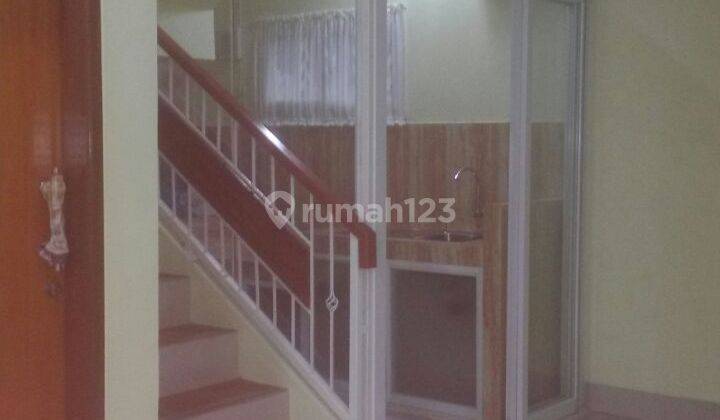Rumah 2lt, Furnished, Siap Huni, No Carpot, Dlm Prmhn di Meruyung 4