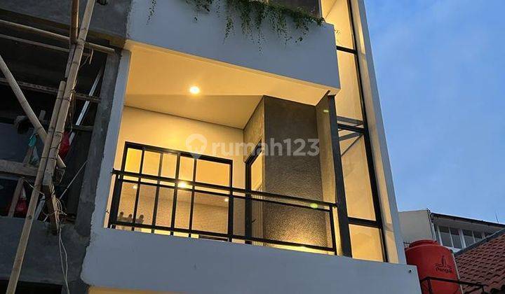 Brand New 3.5 Lt Dgn Rooftop, Minimalis Modern, Tebet Timur Dalam 2