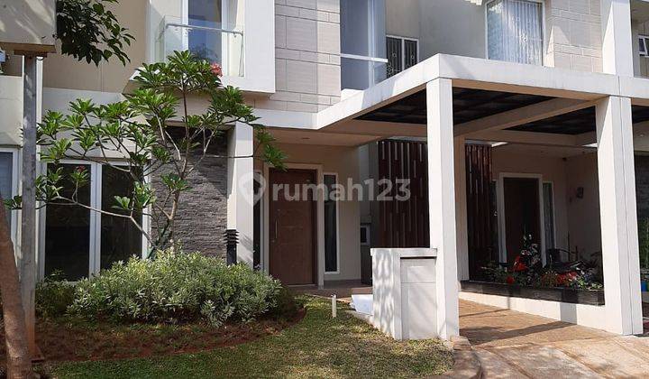 Rumah 2lt Hdp, Utara, Nyaman Dan Asri, Prmhn di Bukit Cinere Raya 1