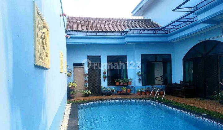 Rumah di Cilandak, 2lt, Posisi Hook, Pool, di Taman Wijaya Kusuma 1