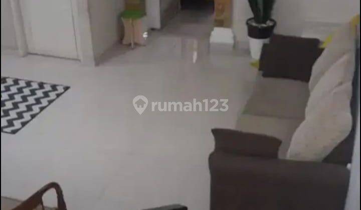 Rumah 1.5lt, Hdp Taman, Semi Furnished, Dlm Cluster di Kelapa Dua 2