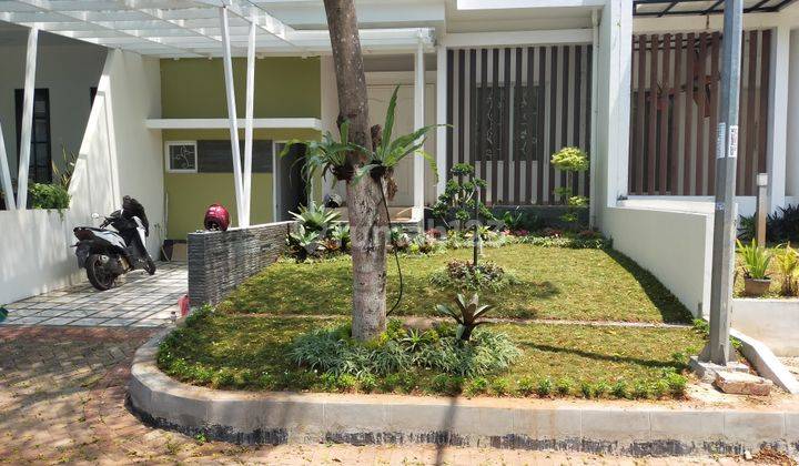 Rumah 2lt, Semi Furnished, Siap Huni, Cluster Dkt Cinere Bellevue 1