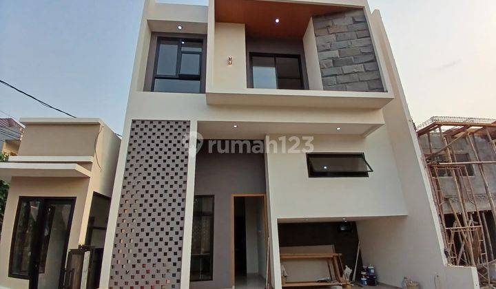 Brand New 2lt, Kontemporer Mezanine Sytle, Townhouse, Warung Sila 2