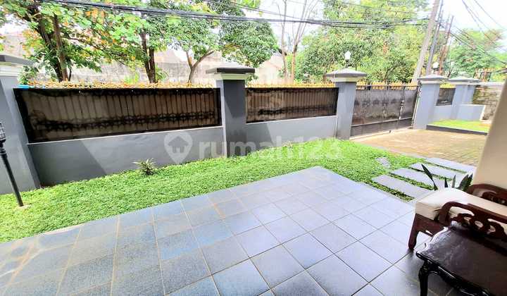 Rumah Hook 1Lt & Paviliun, Fully Furnished, di Megapolitan Estate 2
