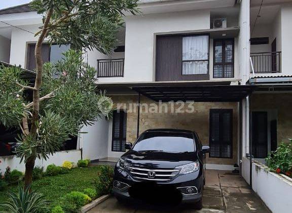Rumah 2Lt, Hdp Selatan, Lingk. Nyaman, Mini Cluster di Sawah Lama 1