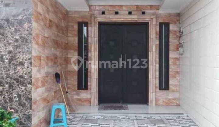 Rumah 1.5Lt, Hdp Utara, Siap Huni, Nyaman Strategis di Kebon Baru 2