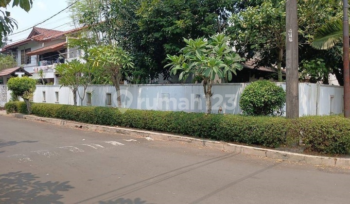 Rumah Hitung Tanah, Hook, LT 430, Hrg dibwh Pasar, Blok A Cinere 