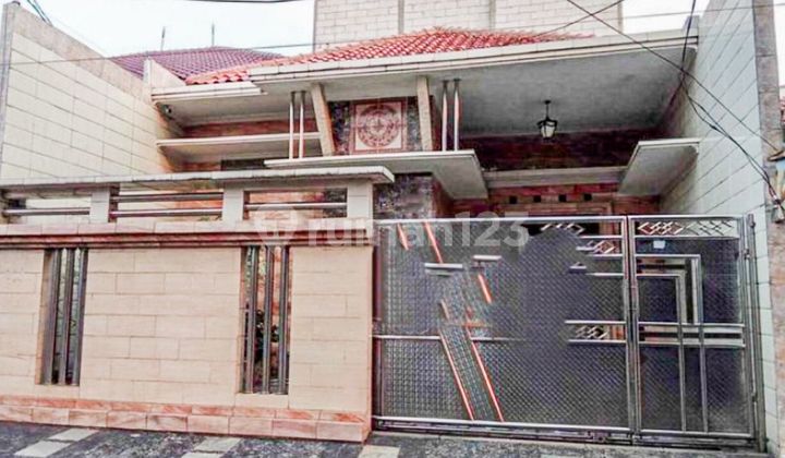 Rumah 1.5Lt, Hdp Utara, Siap Huni, Nyaman Strategis di Kebon Baru