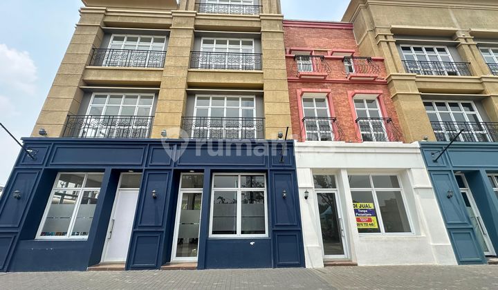 Ruko 3Lt, Brand New, Siap Huni, Lokasi Premium, Shila at Sawangan