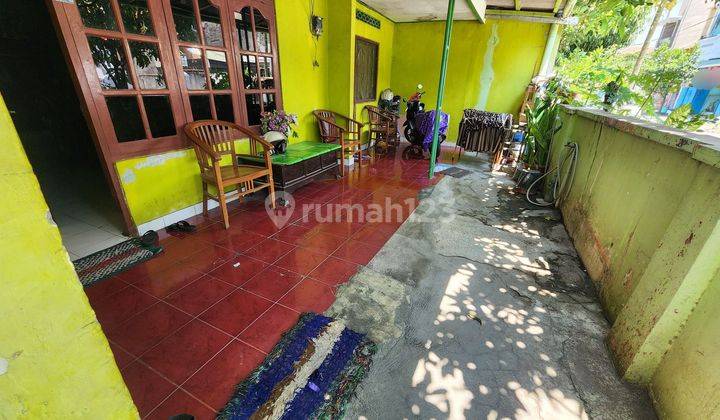 Rumah 2 Lantai Terawat Kawasan Ring Ri-1 2