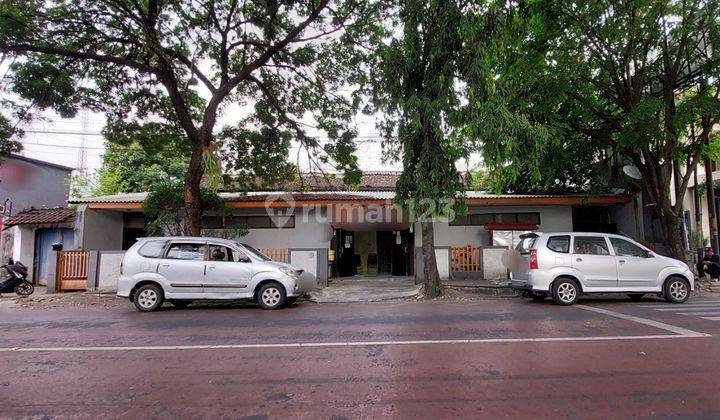 Dijual Rumah Pinggir Jalan Besar Strategis Solokota 1