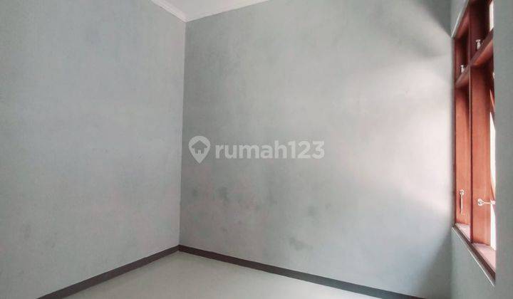 Rumah Cluster Bagus Dan Murah Dekat UMS 10
