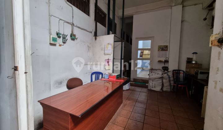 Jual Cepat Tempat Usaha Strategis Pinggir Jln Besar di Jl.Raya Solo-Sragen 8